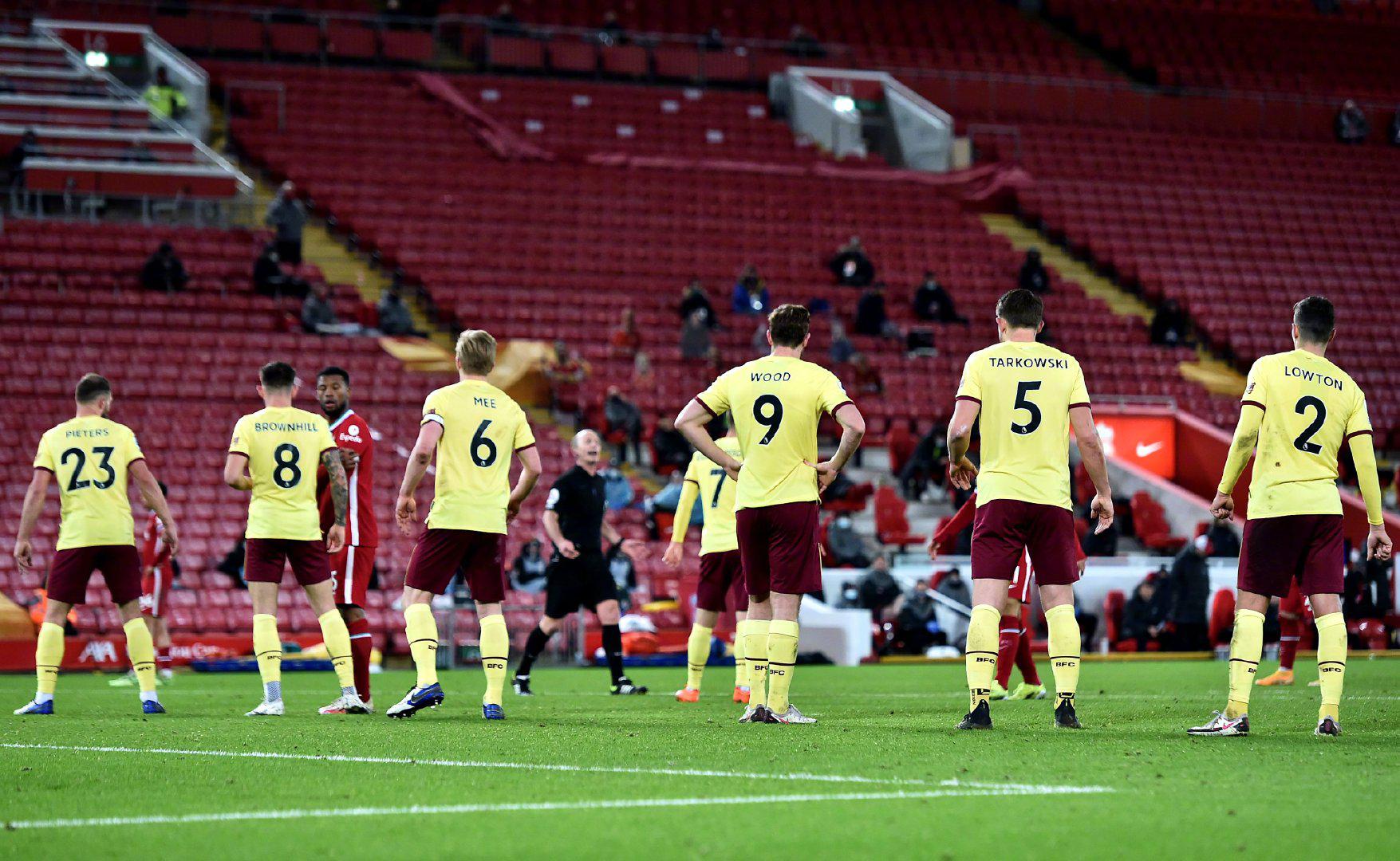 还帮助曼城 还帮助曼城